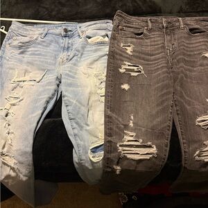 American Eagle Outfitters Light Blue and Dark Gray Relaxed Jeans
